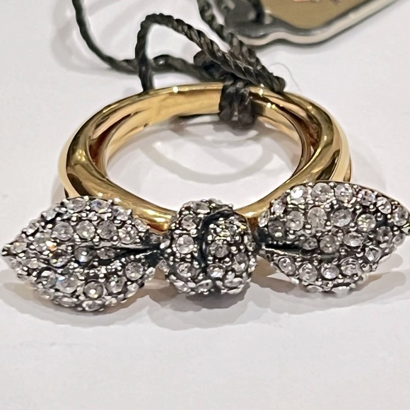 NWT Juicy Couture Pave Encrusted Bow Ring—Gold-Tone - Picture 2 of 10